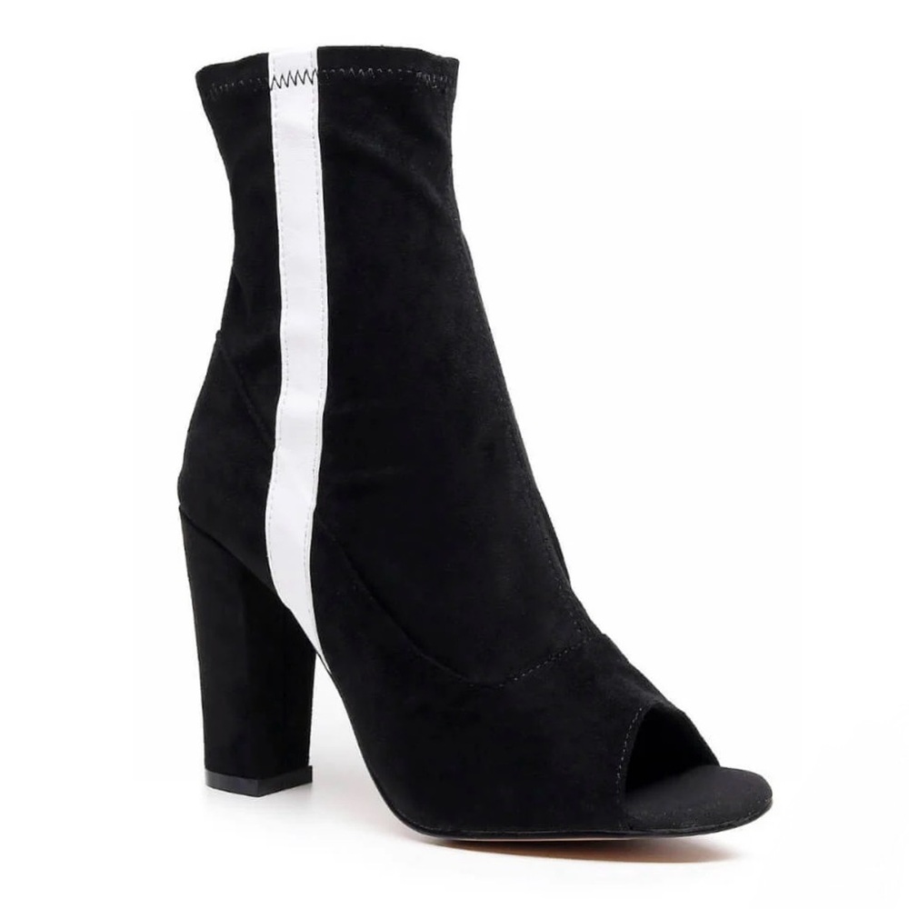 Burju Speechless Ankle Boots